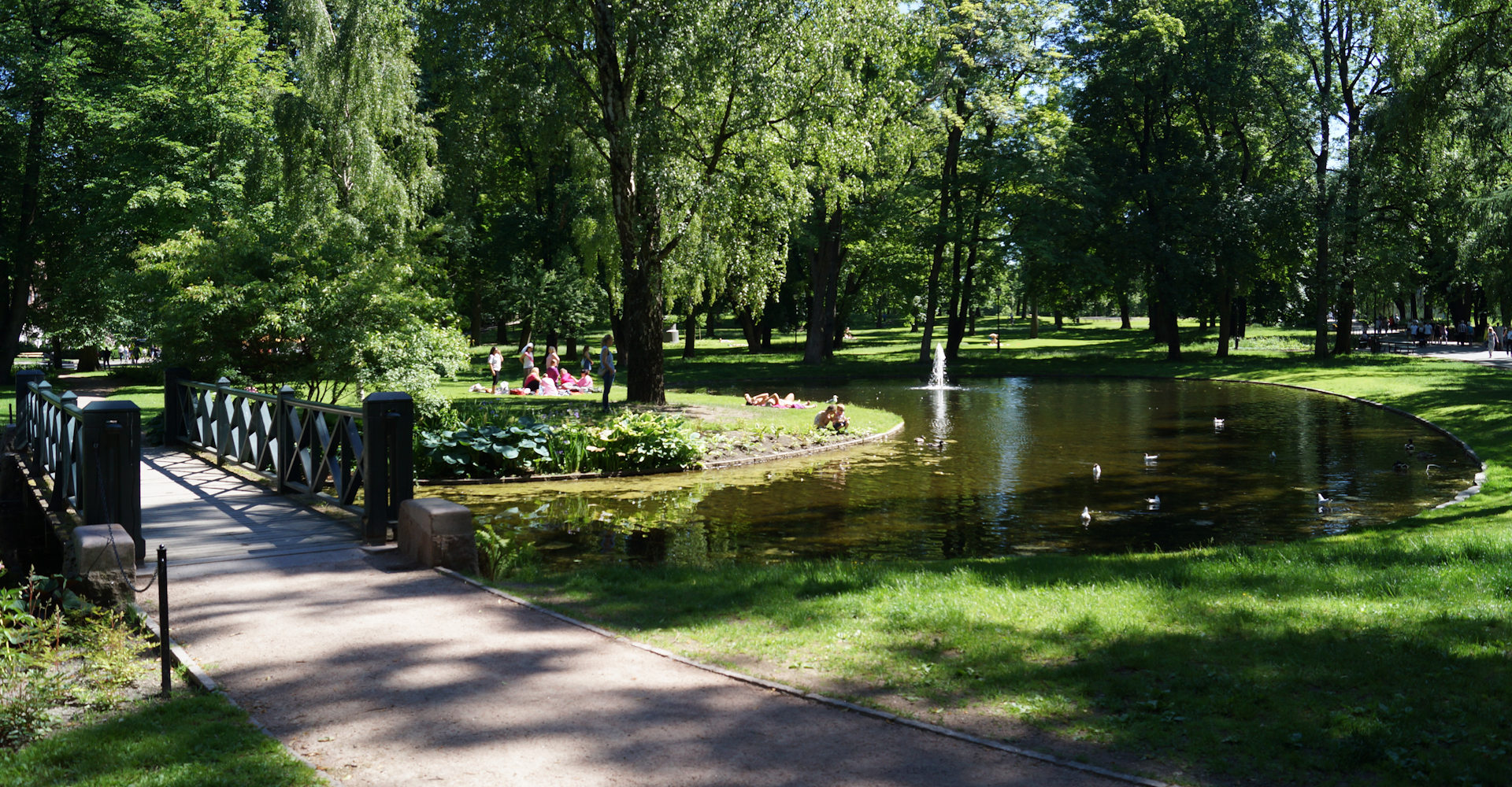 007 B Litt av Slottsparken-foto Geir Johansen.jpg