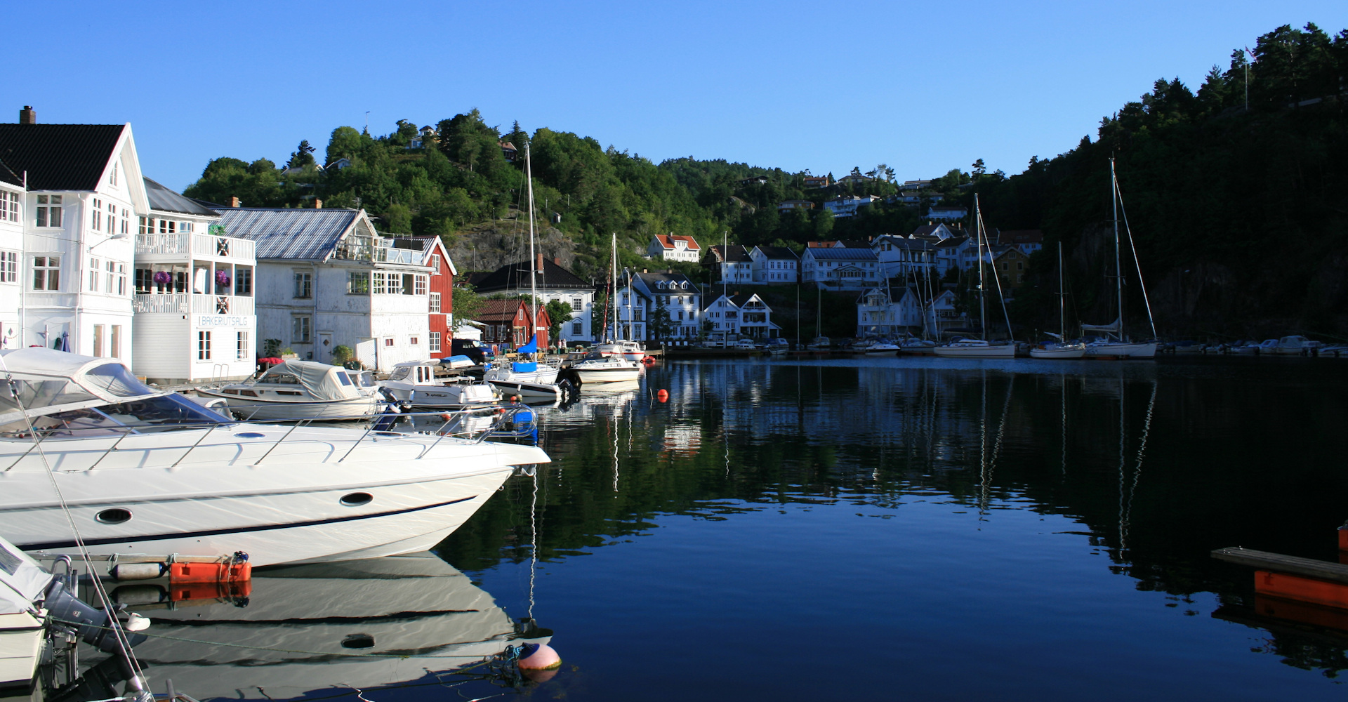 Tvedestrand ved havnen-foto Geir Johansen.jpg