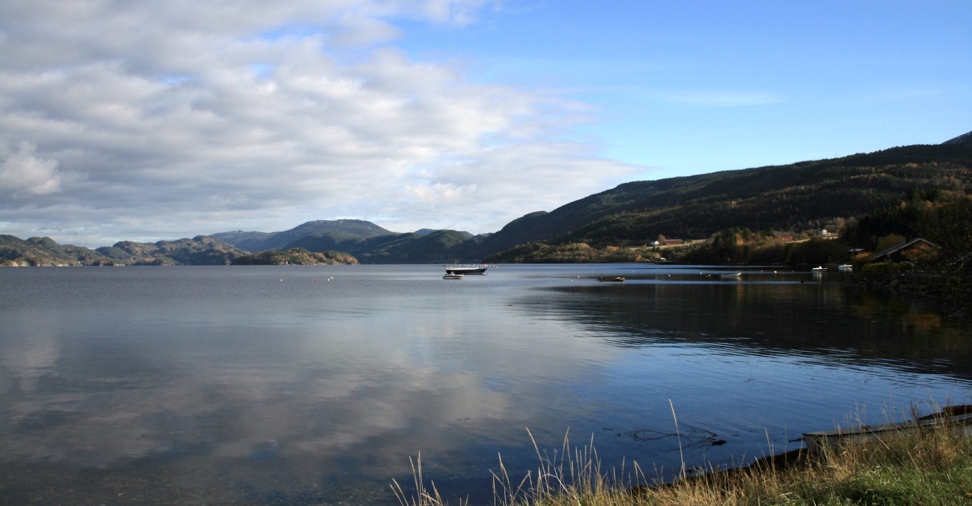 Trondheimsfjorden nord for Skatval - foto Geir Johansen.jpg
