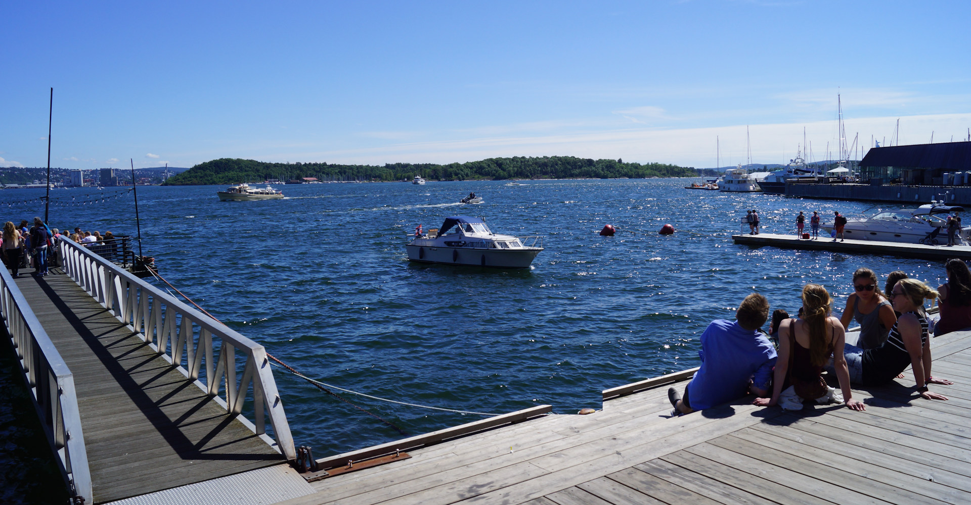 020 Oslofjorden fra Aker brygge - Foto Geir Johansen.jpg