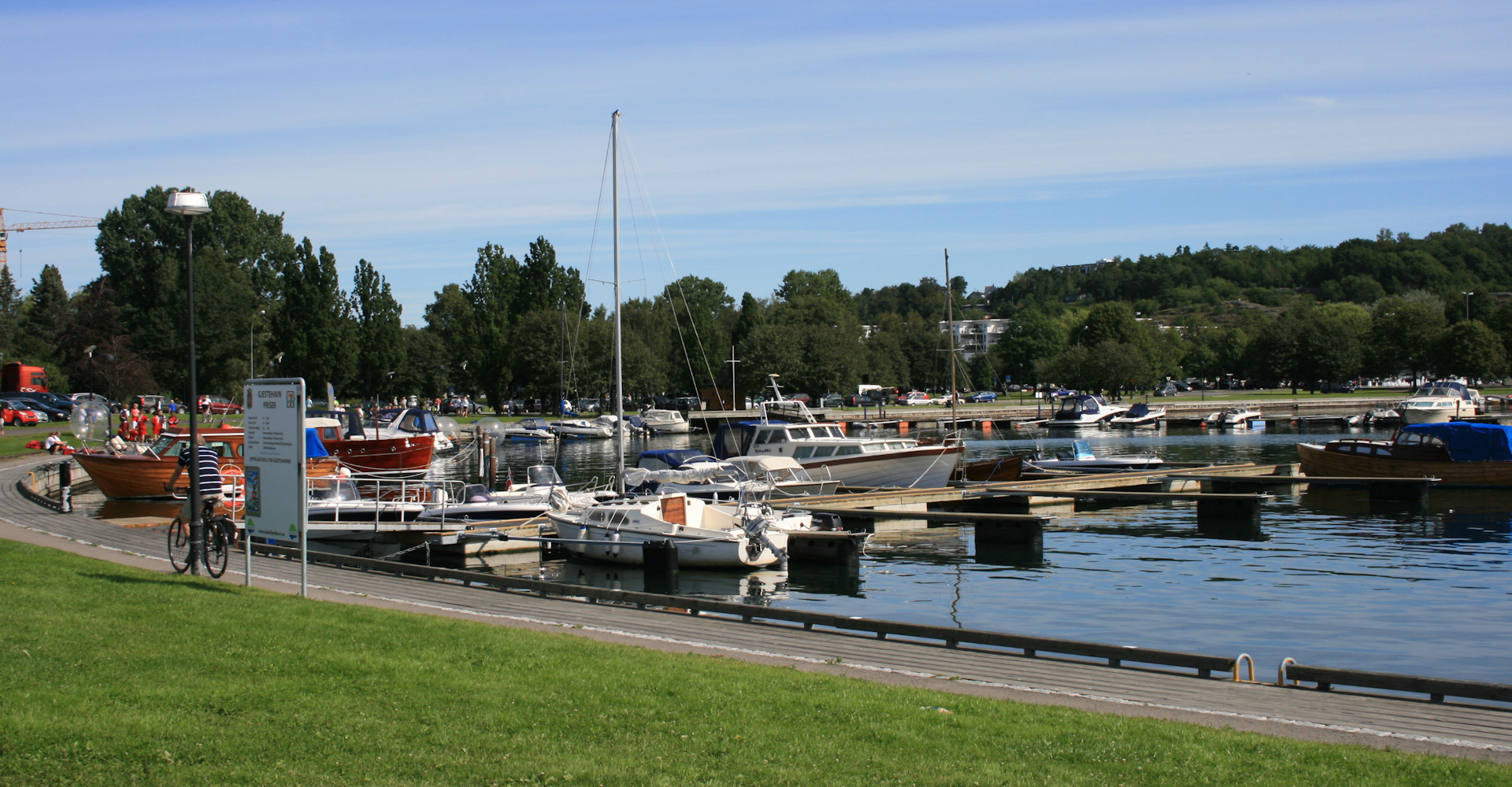 015 langs havnepromenaden-foto Geir Johansen.jpg