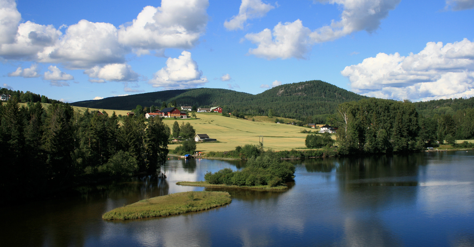 009 Landskap i nærheten av Lunde sluser - Foto Geir Johansen.jpg