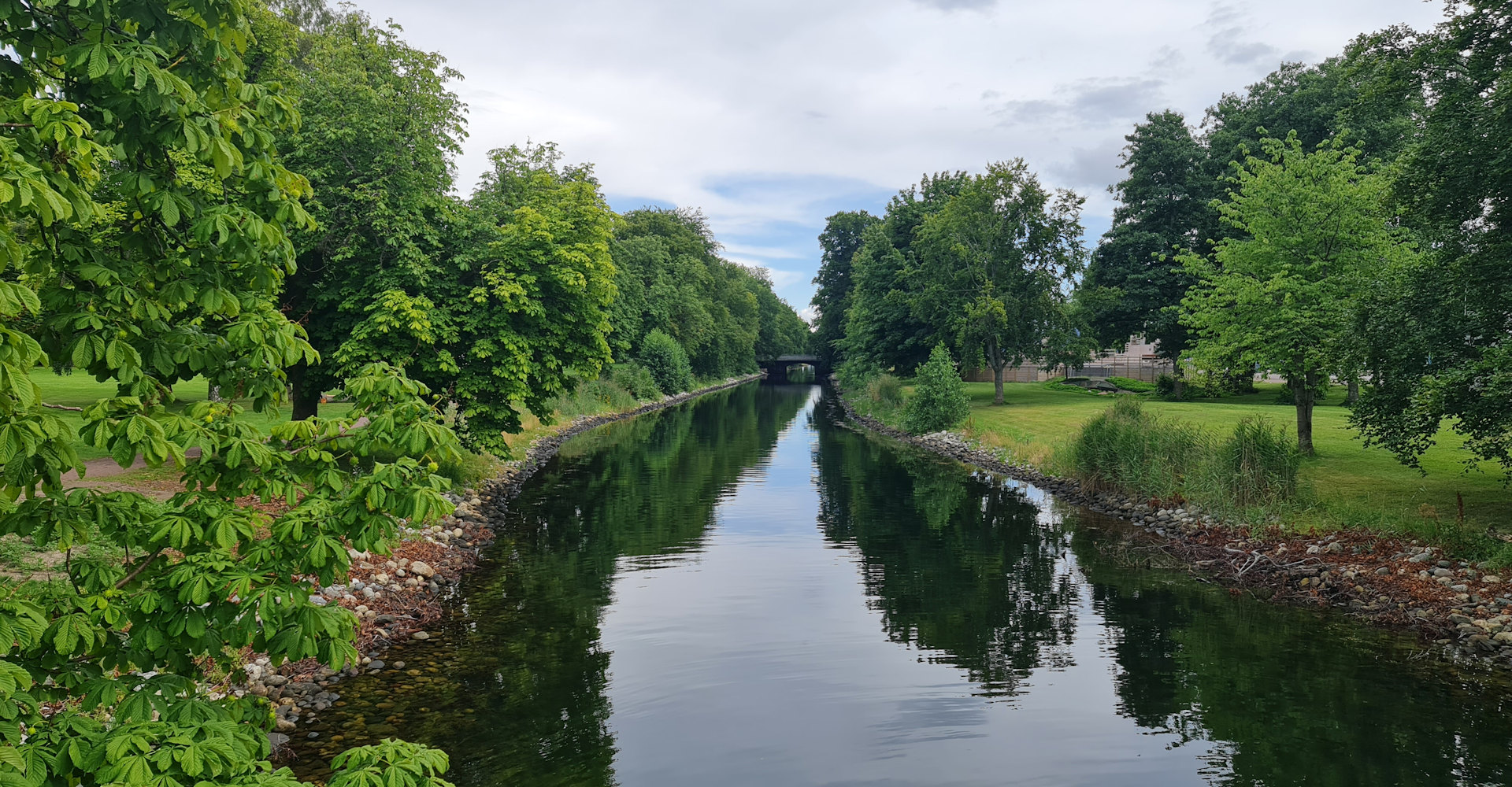 800 m lang kanal som skiller håkonsvern fra fastlandet-foto Geir Johansen.jpg