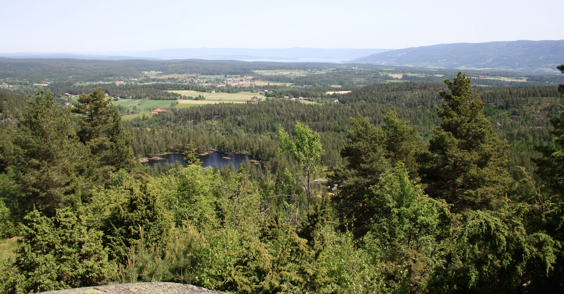 024 Koboltgruvene - Utsikt mot Vikersund og tyrifjorden - Foto Geir Johansen.jpg