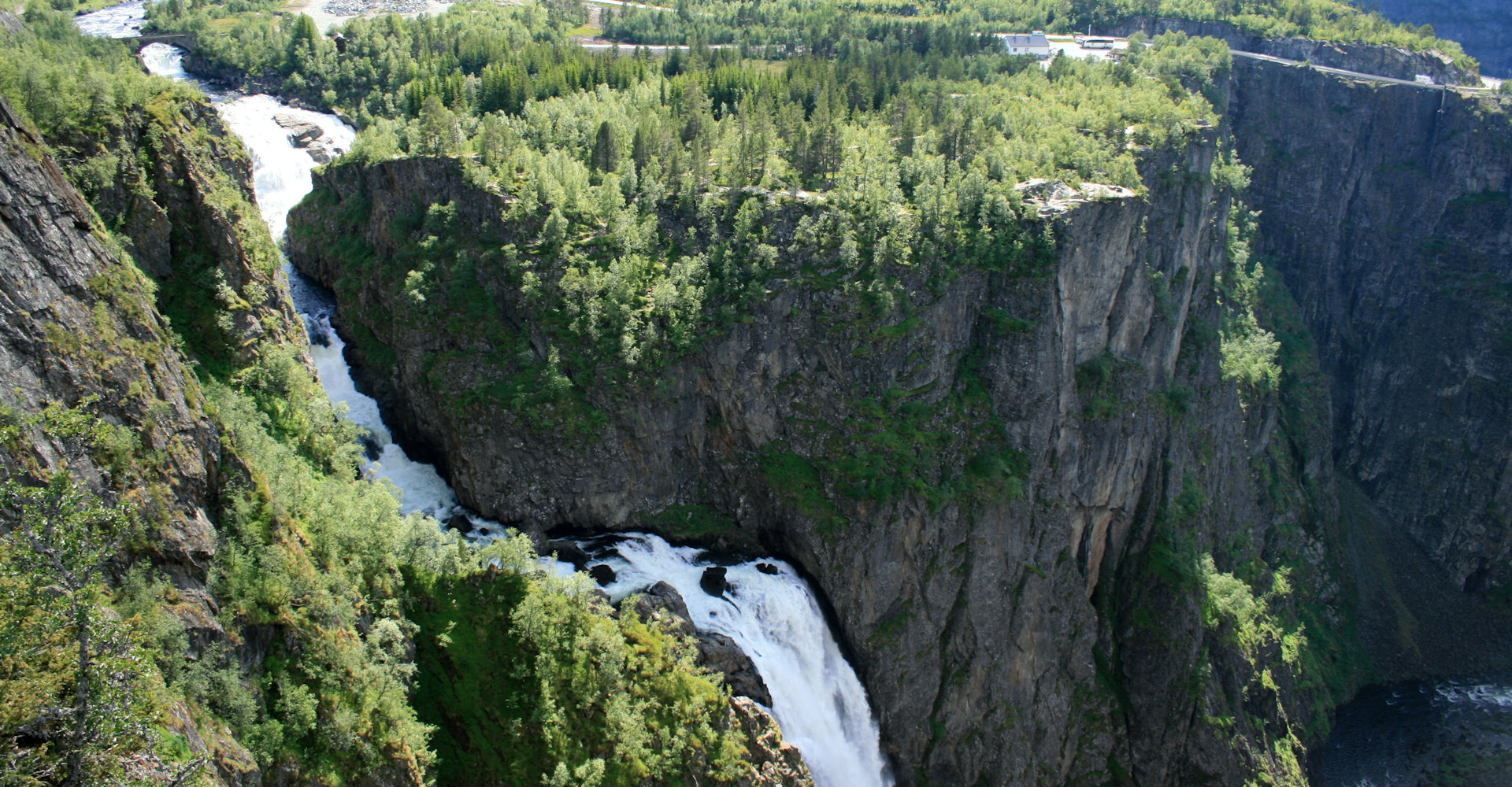 005 Vøringsfossen i Måbødalen 01 - Foto Geir Johansen.jpg