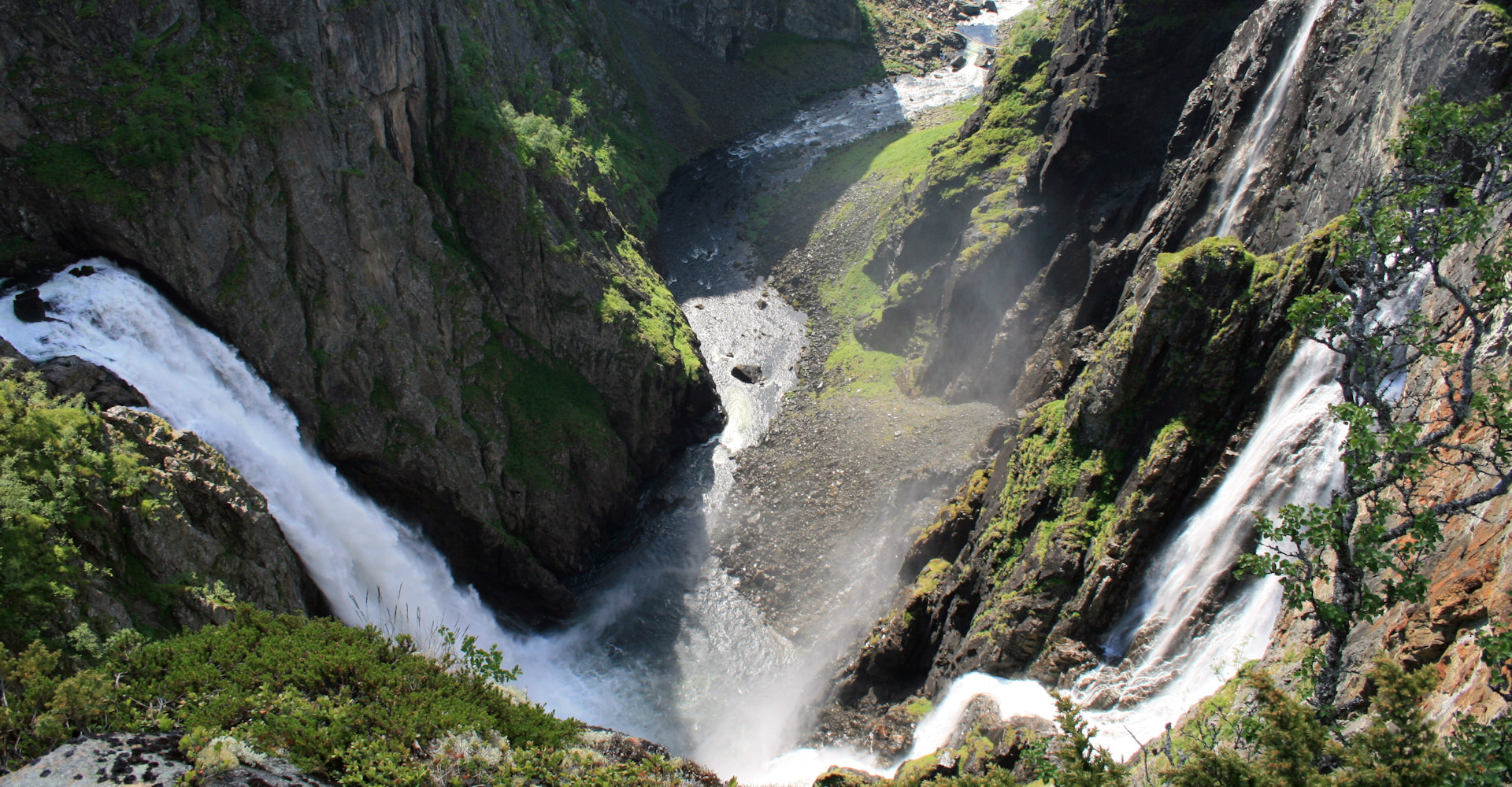 006 Vøringsfossen i Måbødalen 02 - Foto Geir Johansen.jpg