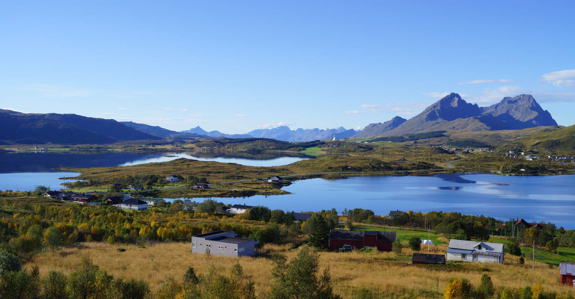 025 Lofoten - Mot Borg i Vestlofoten - foto Geir Johansen.jpg