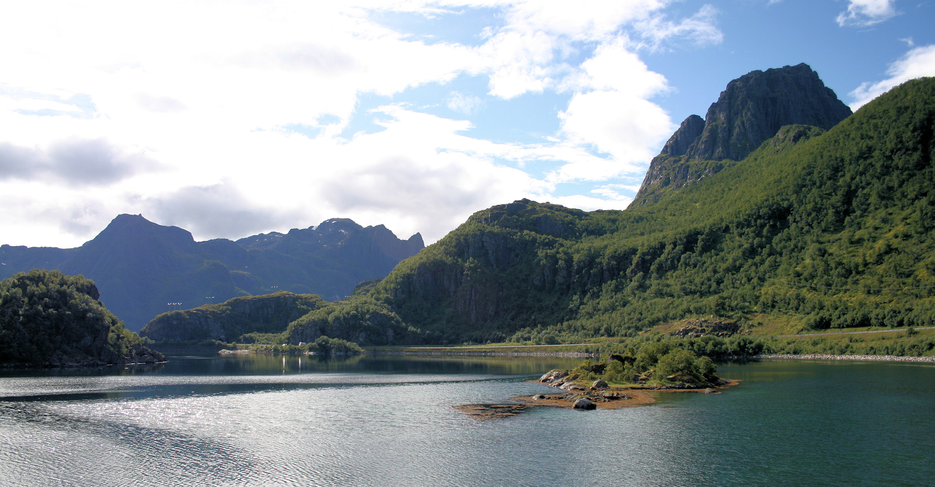 010 Lofast end fiskebøl - og start på Lofoten - Foto Geir Johansen.jpg