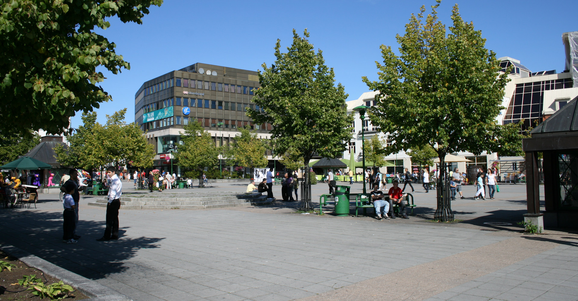 004 torget og sentrum-foto Geir Johansen.jpg