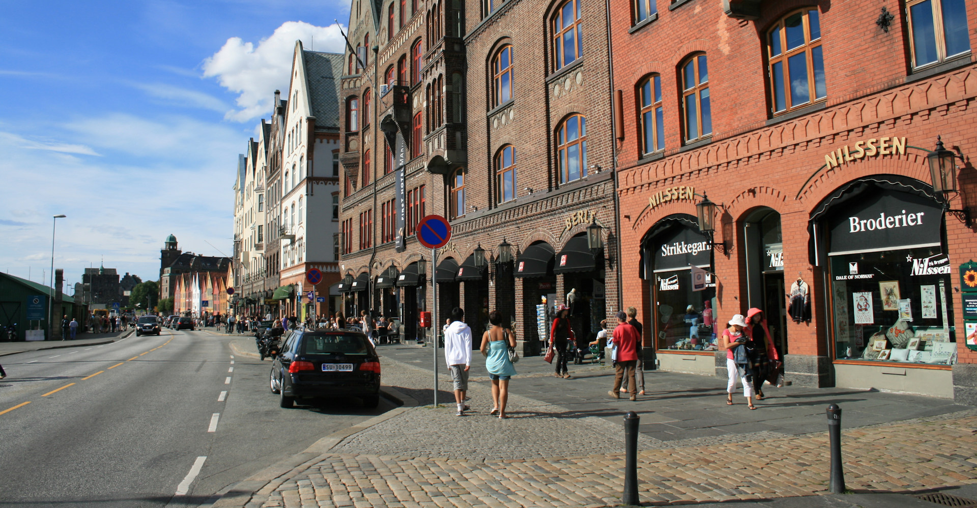 011 På tur til bryggen fra sentrum-foto Geir Johansen.jpg
