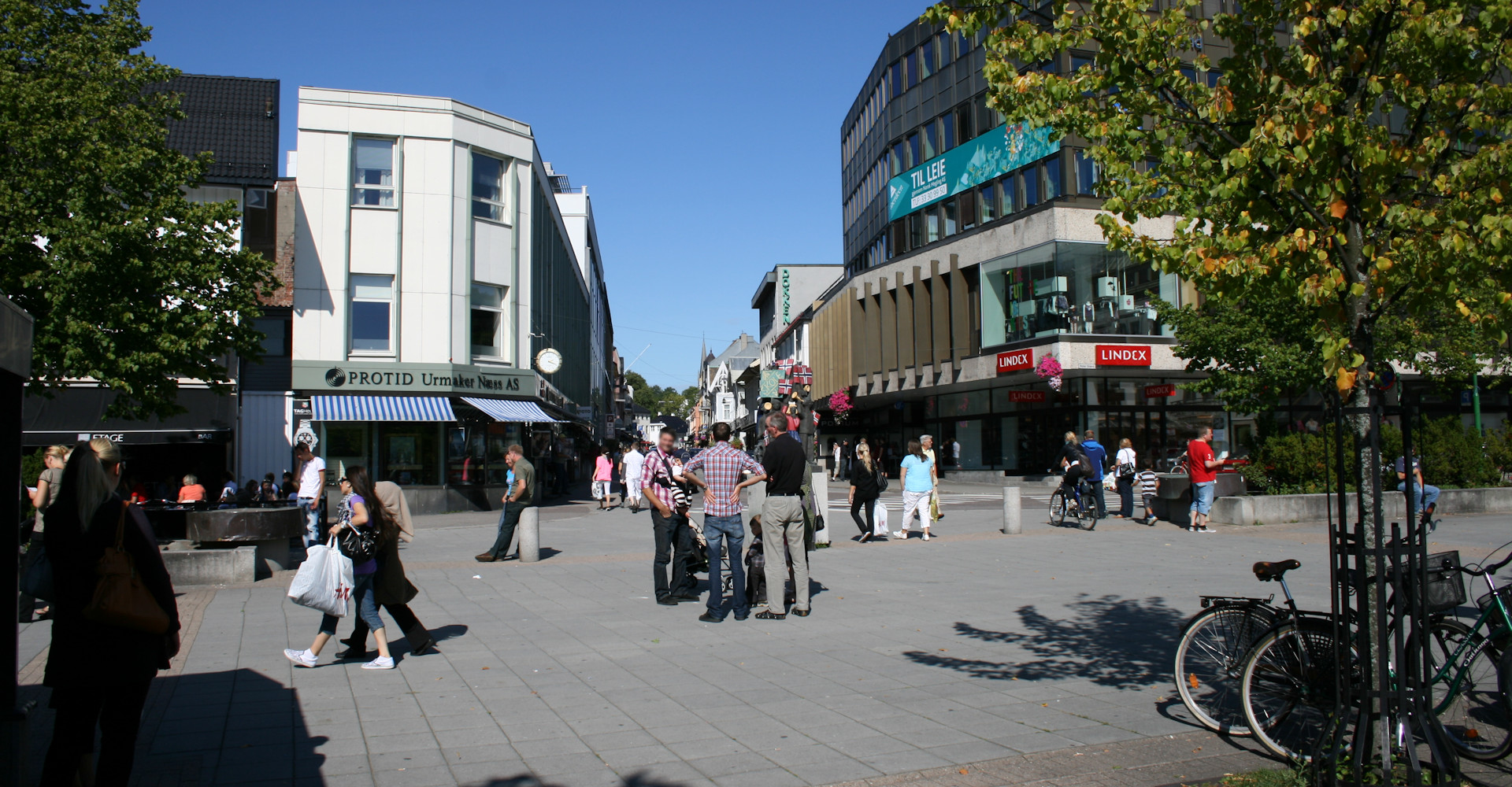 006 torget og sentrum-foto Geir Johansen.jpg
