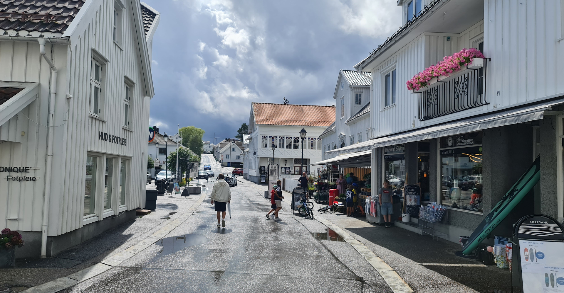 Lillesand 011 litt av sentrum og gågaten - Foto Geir Johansen.jpg