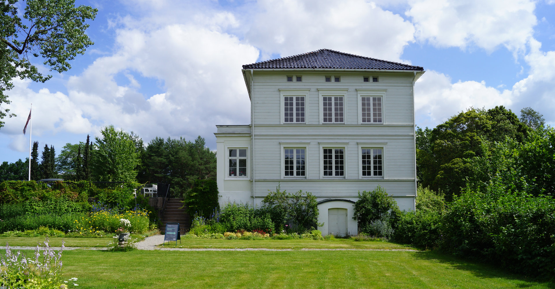 007 Linderud gård - Foto Geir Johansen.jpg