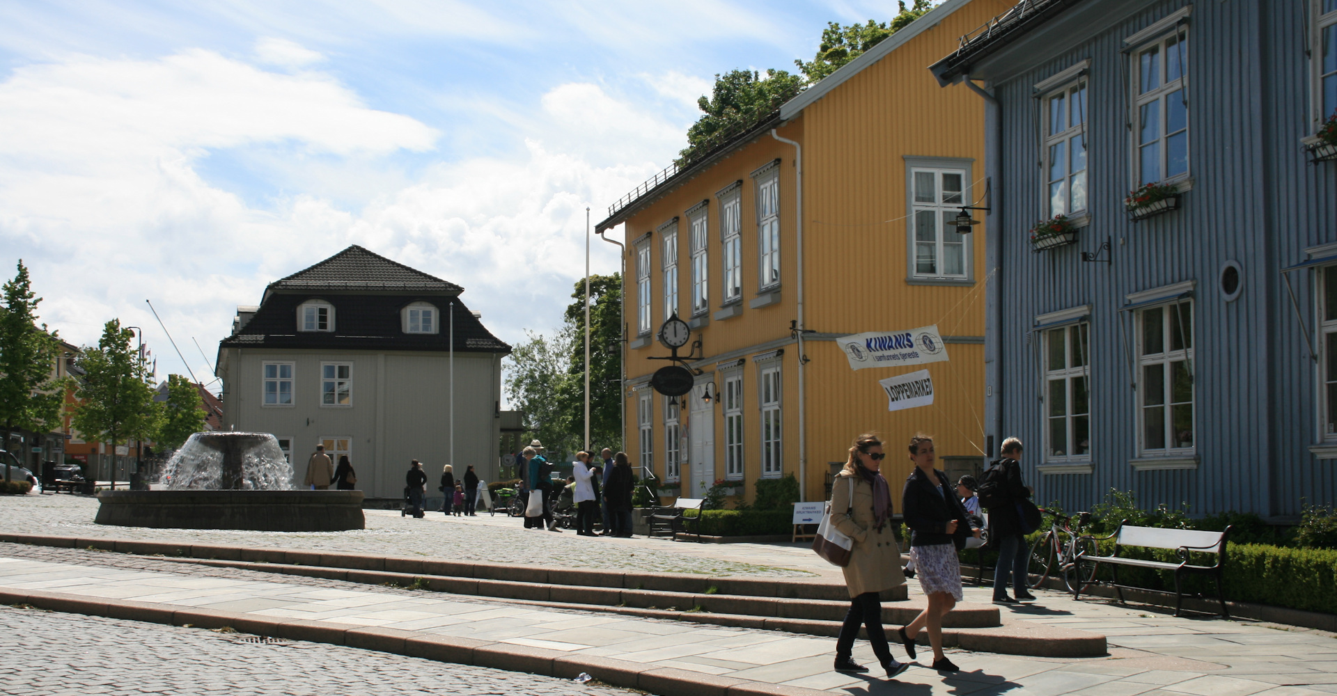 005 Drøbak torg og sentrum-foto Geir Johansen.jpg
