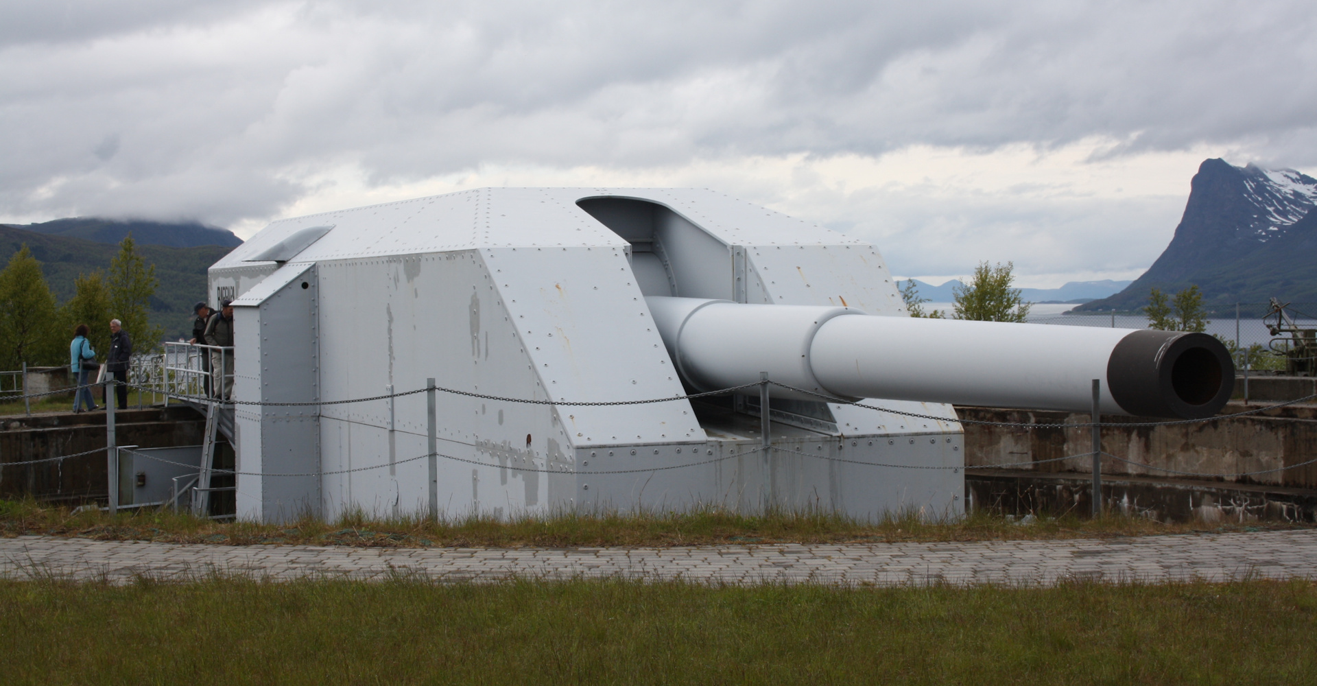 Banner - Adolfkanonen - Foto Calvin.jpg