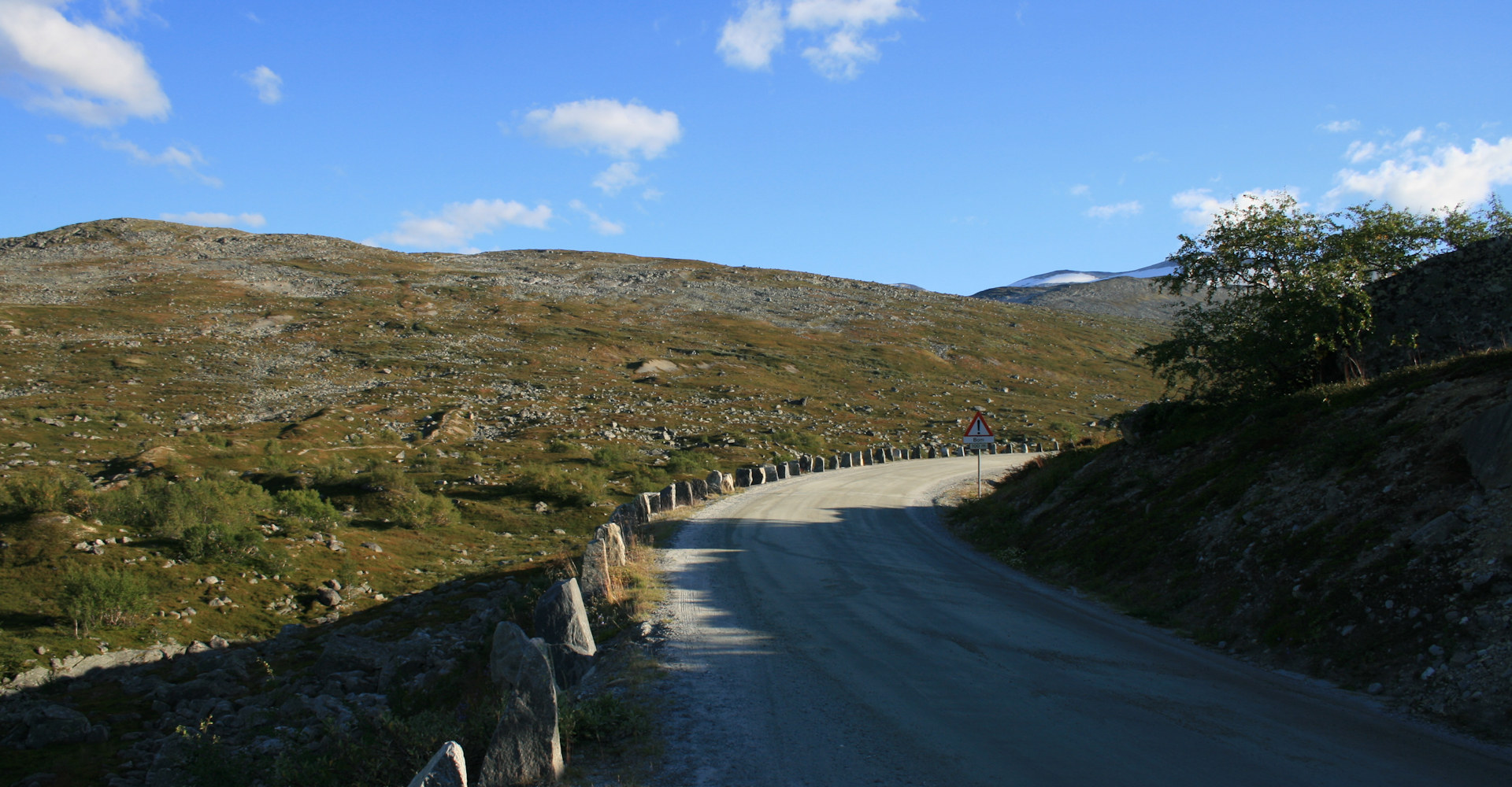 022 - På tur ned fra Strynefjellet mot Grotli - Foto Geir Johansen.jpg