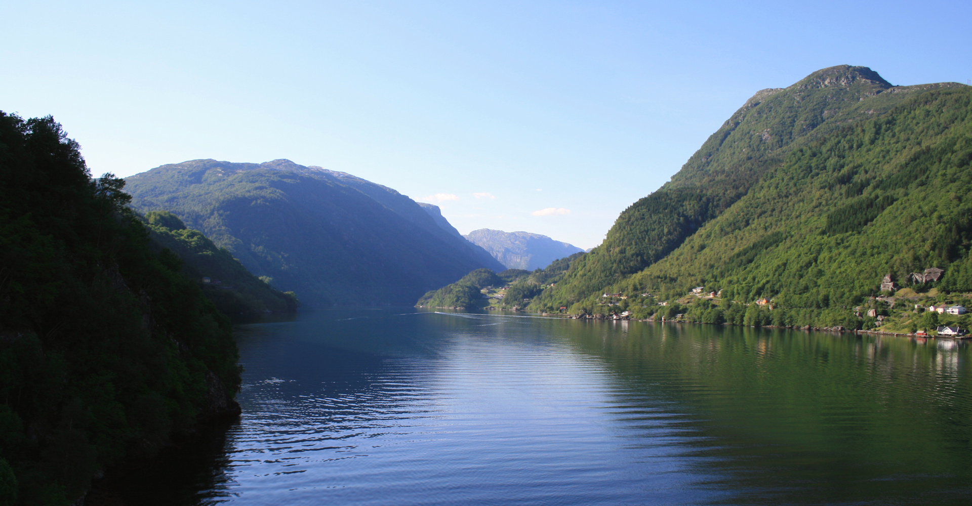 0006 Fyksundet sett fra bruen ved steinstø - foto Geir Johansen.jpg