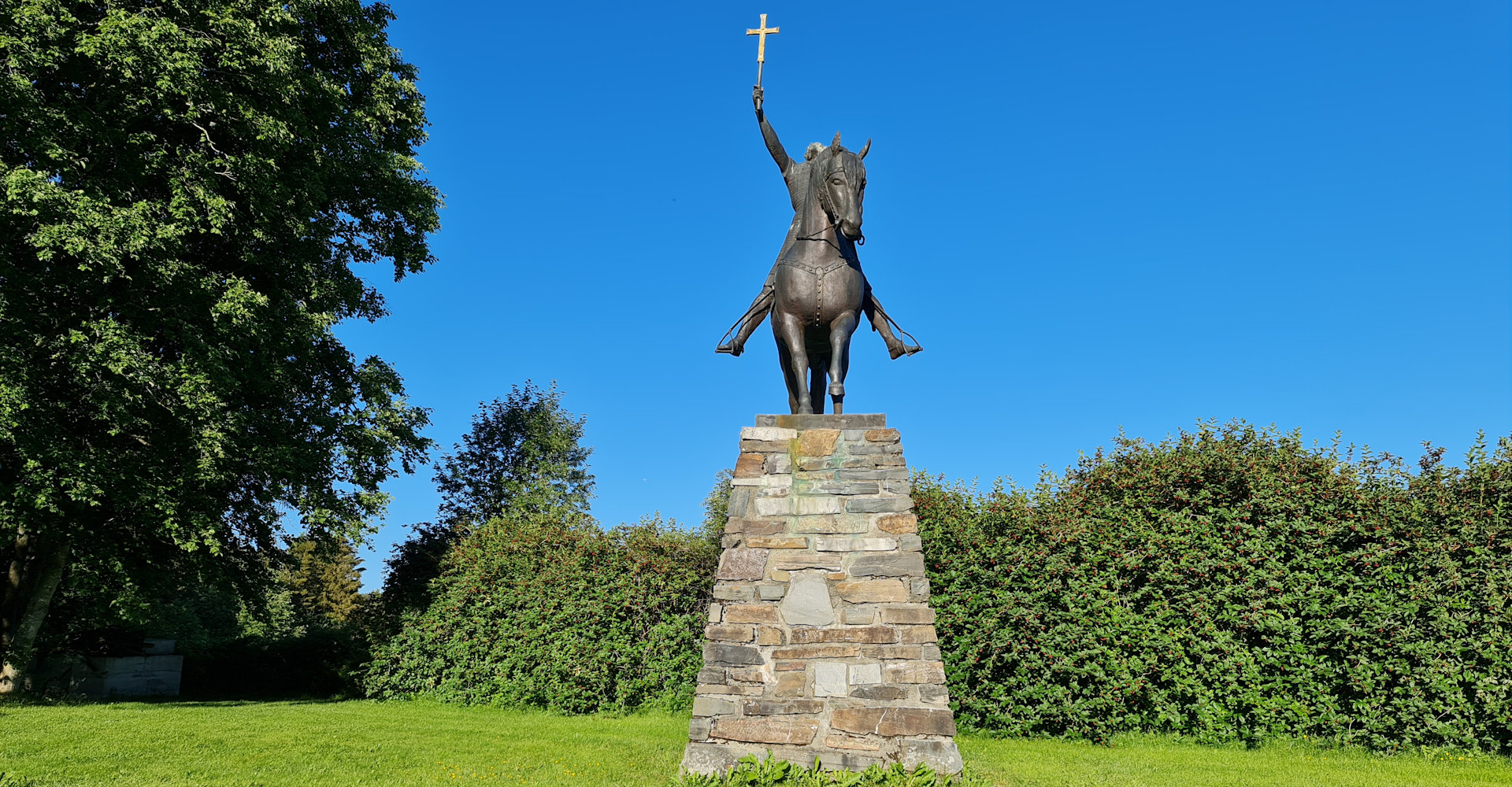 Stiklestad 005 statue-foto Geir Johansen.jpg