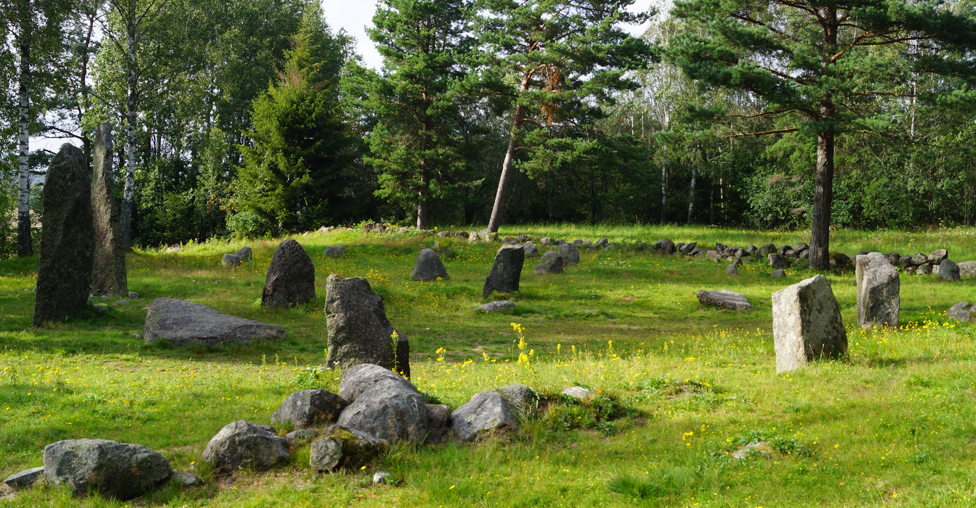 002 Istrehågen gravplass - Foto Geir Johansen.jpg